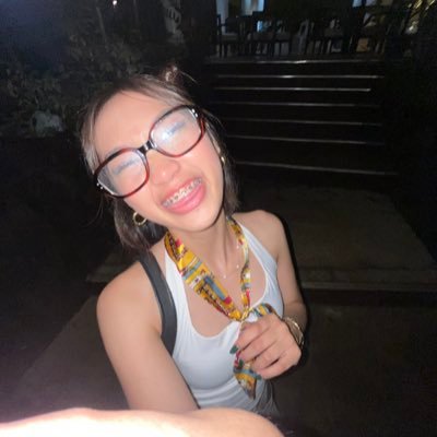 eyaaaxch's profile picture. 🕊️