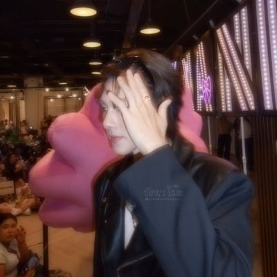 Mokie_ciya30107's profile picture. @j.m
@hirunkit_