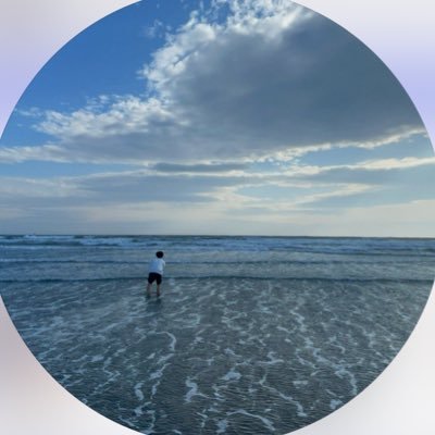 Gk0LwZ7Lov48124's profile picture. 