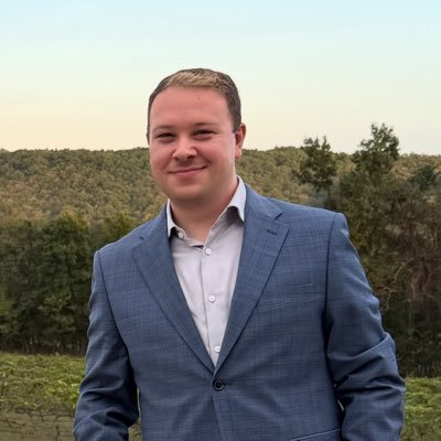 anthonyscire96's profile picture. Apple Liaison and Connoisseur / Tesla / Trekkie 🖖