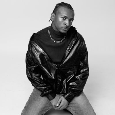 theestephan_'s profile picture. 𝙎𝙄𝙉𝙂𝙀𝙍 • 𝙈𝙊𝘿𝙀𝙇