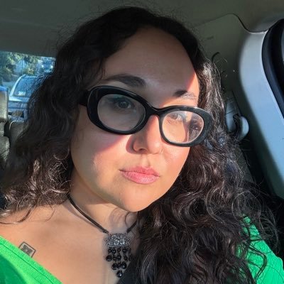 neeneeruth's profile picture. I like to watch movies and bake and pet my cat. alt for mutuals only: @croc_worship 🍰 amazon wishlist for baking supplies: https://t.co/4SjrvqkE8P 👩‍🍳