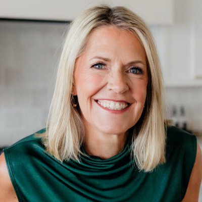 SandraWatREMAX's profile picture. #Residential #RealEstate expert for #Minneapolis #TwinCities, #Savage #DufferinPark, Wife, Mom, Adventure Enthusiast: sandra@sandrawarfield.com