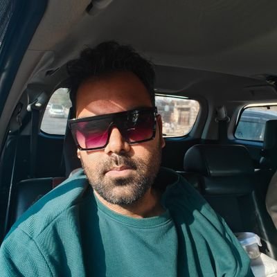 Veer16dec's profile picture. Not Active