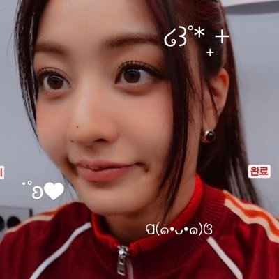 onc2eva's profile picture. 나와 같은 얼굴을 하고 눈을 맞추는 너