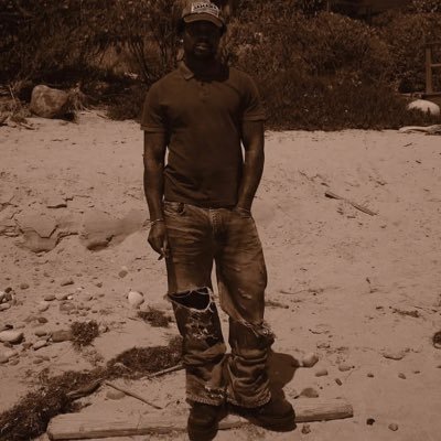 afriqa__77's profile picture. I’M REDEEMED TO FLOURISH IN HARD TIMES !!🙏🏿