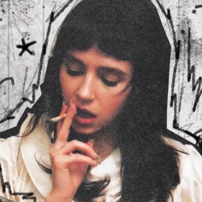 acervoclairo's profile picture. sua melhor fonte de memes e estáticos da cantora e compositora grammy nominee claire cottrill 🤍