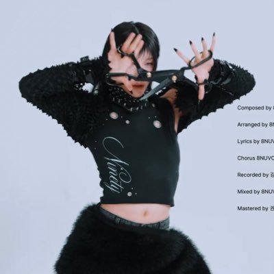 hwaghostpillow's profile picture. gurl kisser extraordinaire • ‘94 • ♐️ • 🇹🇹🇬🇾 • certified boycunter • simply ✨existing✨• liberation for all • concert & experience chaser •