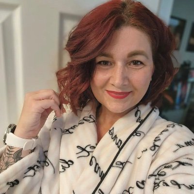 vivianshane28's profile picture. 