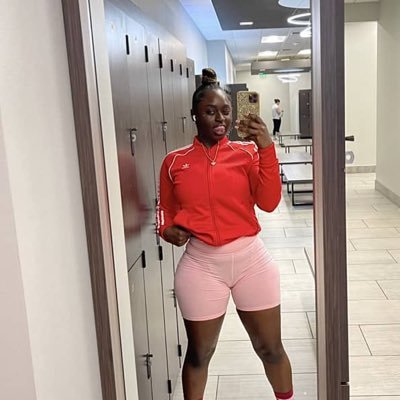 arebsifybo7076's profile picture. 