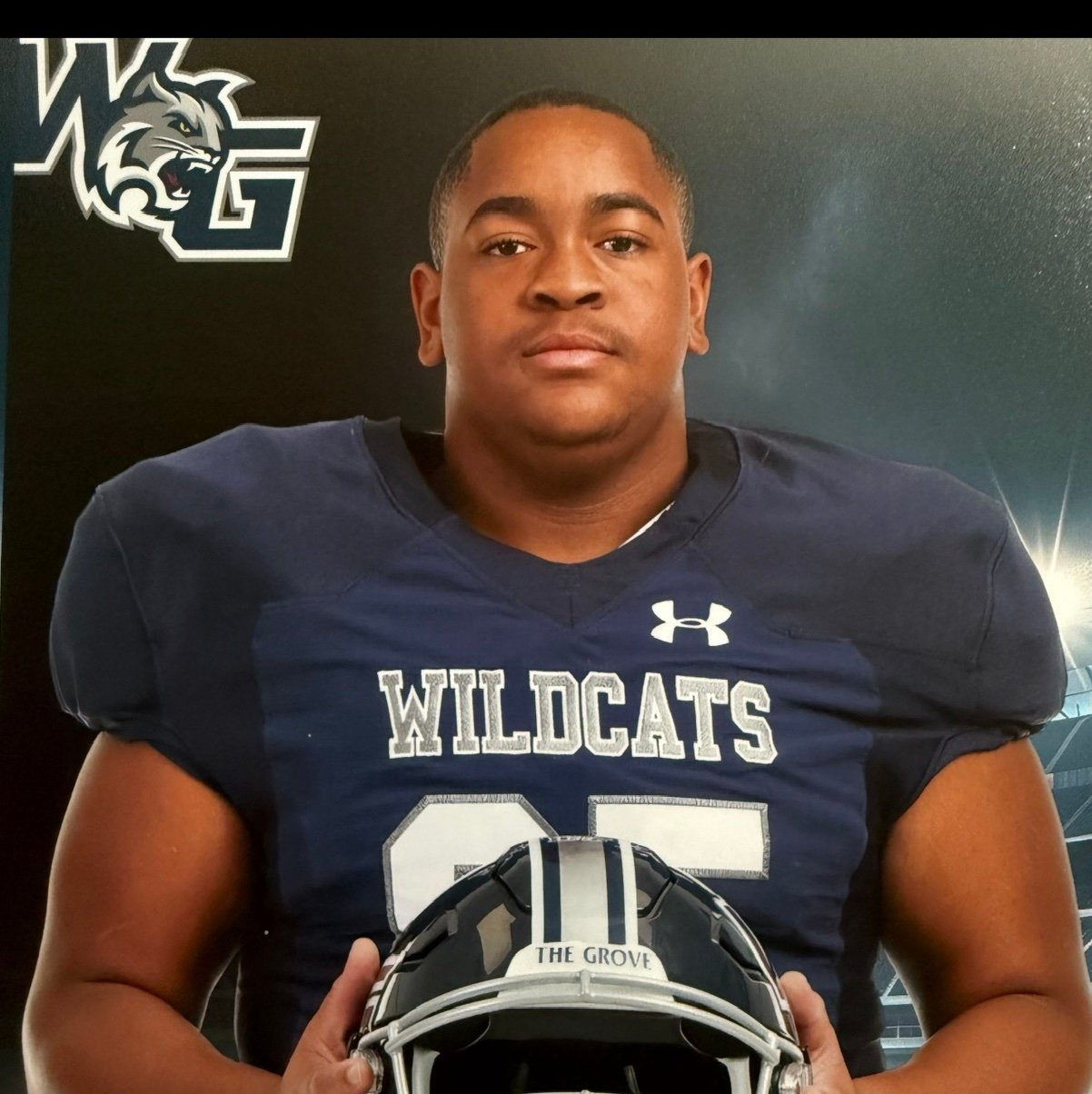 Jaiden_malcolm0's profile picture. 5โ10 260 | walnut grove high school | class of 2027 | guard/center |#65 | email: jaidenmalcolm09@icloud.com