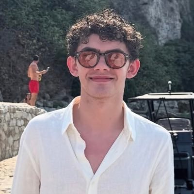 Heartstopper73's profile picture. Big fan of Heartstopper Alice Oseman https://t.co/RvaWjaguko