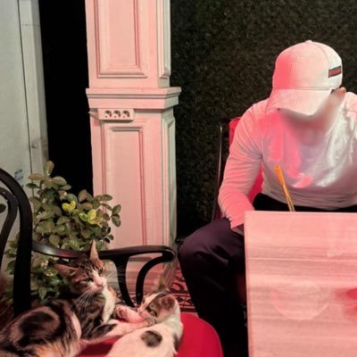 rj2steady's profile picture. 