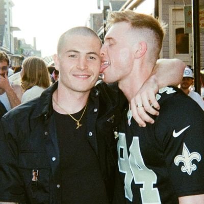 @parakeetbeak