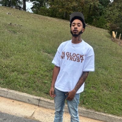 datniggaMALIKK's profile picture. GO GET THE MONEY 🤠