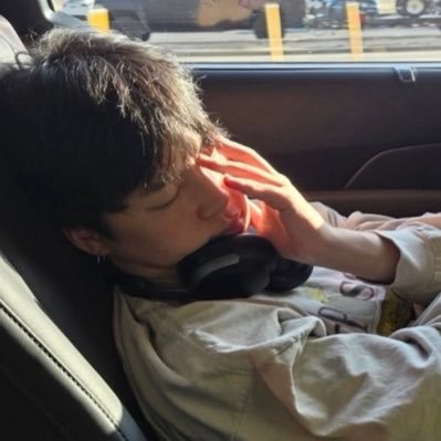 Lariipjm's profile picture. BTS⁷ 💜