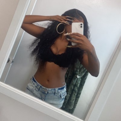 sexccasslibrat's profile picture. 