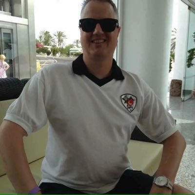 Comicbookpete's profile picture. Paranormal 👻Cryptid/UFO 🛸Nut, Massive DC & Marvel Comics 🤓 Avid Bristol City FC Fan.