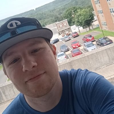 LCLeprechaun's profile picture. 25 | lover of sports and competition | Hodgkin's Lymphoma Defeater | Duo: @PapaDr0p 🐐 | #RingTheBell | #HereWeGo | #DOOP | #AttackFromAbove