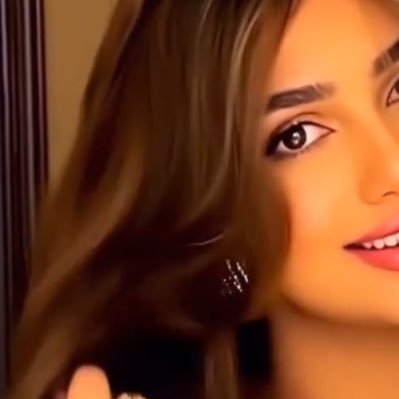 o9li0's profile picture. الهيام اللي سكن فينا تعدانا وكبر 🎶 اهيم بالموسيقى والفن ،،وماعلينا لو طربنا وانتشينا 🎻🎼
