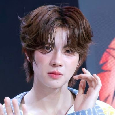 ssorsho's profile picture. ꔛ ʲᵏv 🐰🧸 tlefirstone💚🩷 ✧.*♡ @BTS_twt @firstone_wnk @tle_mtm