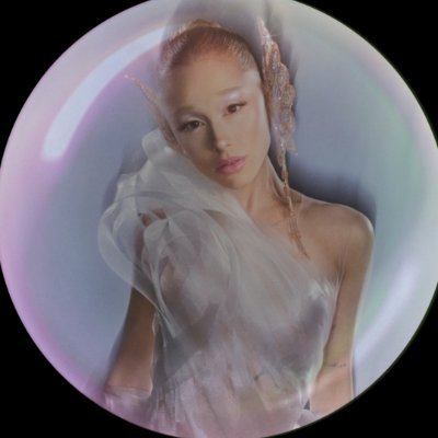 gigglingnugu's profile picture. 6℅ clown, 94% weirdo f-up