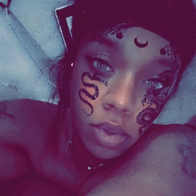 HEARTLESS__SOUL's profile picture. Turning back  the hands of time on hate, no hateration in this dancery 😂 #shoutout2thepsthatj