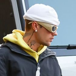 nwdlz's profile picture. a unica coisa que nois ta tomando é no cu

                   𝕥𝕙𝕖 𝕓𝕚𝕖𝕓𝕖𝕣𝕤