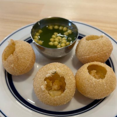 BuddhaRockAkira's profile picture. インドカレー、ラーメン好き。日本人です。
DMには返信しません。
我不回覆直接郵件。
I do not reply to DMs.