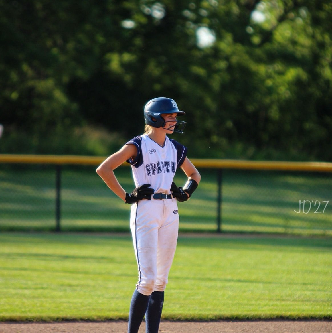 paetynpeterson's profile picture. 2029 | Pleasant Valley HS 5'10" | Multi-sport Student-Athlete 🏀 @212BballAcademy #1 |SG 🥎 @RedsCedarRapids #32 |1B/OF 🏐 @IowaRockets #13|S
