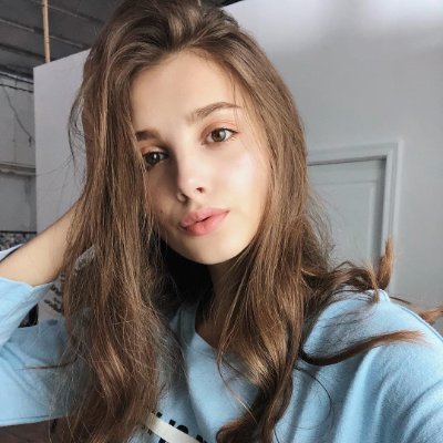 XEmmelie's profile picture. ❤️💛💚The desire to share is the beginning and the end🥑🍎🍉🍍🇺🇸Pro-Freedom🇺🇸