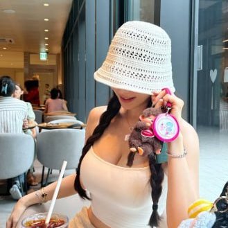 MunnaKu70405091's profile picture. 