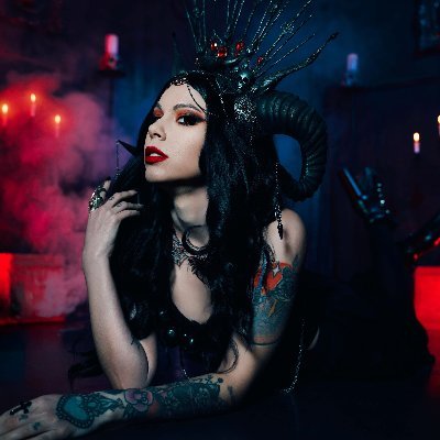 aixawayne's profile picture. Jedi | Slytherin | FemiNazgûl  | 
LoL Supp  | Backend Dev 

ig @aixawayne

🌸 Executive Mischief Consultant 🌸