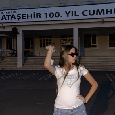 apricottealvr's profile picture. taü