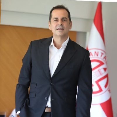rizapercinn's profile picture. ANTALYASPOR BAŞKANI🤍♥️