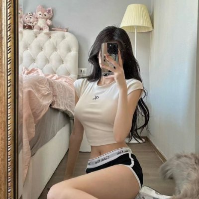 kathfollowsD's profile picture. 