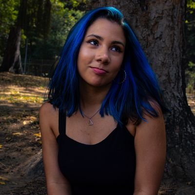 wtfpovoa's profile picture. meio bibliotecária (algum dia me formo) inteiramente descompensada || unirio 📖 || sempre aquece, mas por vezes queima 🔥🫀|| l'amore trova la via 🪐