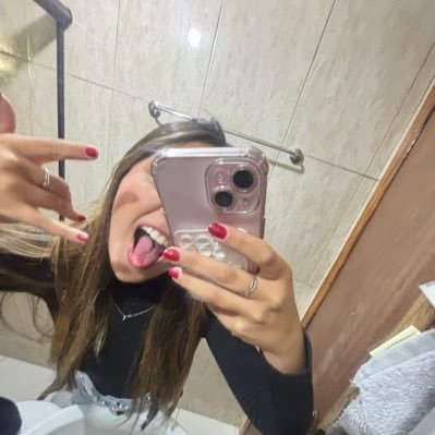 isabicianoo's profile picture. só sofro pelo santos