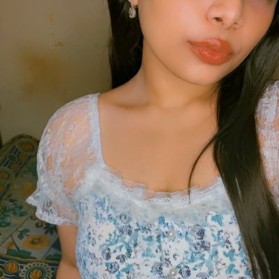 Sev_Khamani's profile picture. Just a Bowlers simp, probably daydreaming about playing backyard cricket with Pat Cummins🤌✨