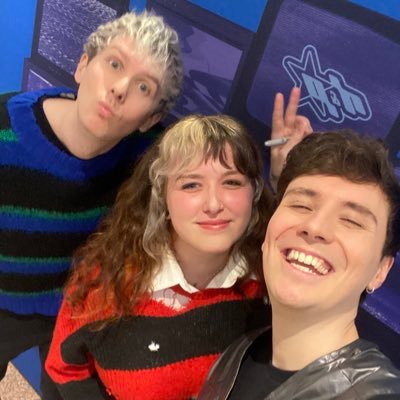 ilytothecore's profile picture. 🇨🇿 ✶ 26 ✶ she/her