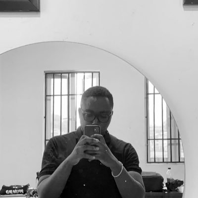 samm_ilori's profile picture. Photography||Law||Agric