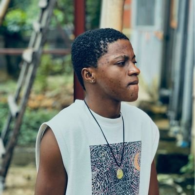 FEmma21208's profile picture. 