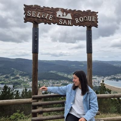 ainizebarea's profile picture. 