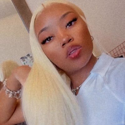 riahdasav's profile picture. 🩺
