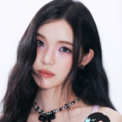h2hgirlz's profile picture. 