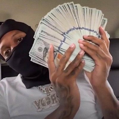 MRoy236's profile picture. Da Voice.