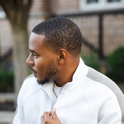 Simmofry's profile picture. Photographer 📸: Simmovision on IG