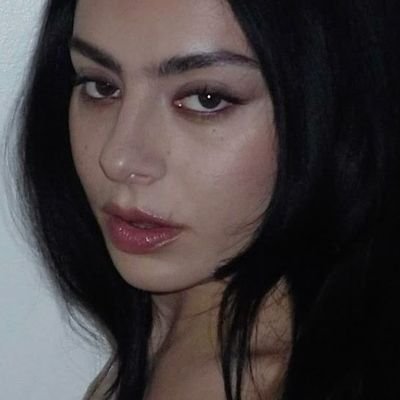 hnyynr's profile picture. stu🦷 5/5