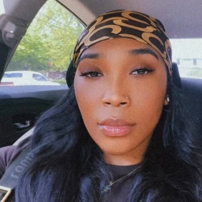 ThatsBRAT's profile picture. •| 𝙴𝚞𝚗𝚘𝚒𝚊 ♛ —  𝘠𝘰𝘶’𝘭𝘭 𝘭𝘰𝘷𝘦 𝘪𝘵 𝘩𝘦𝘳𝘦. 𝙴𝙽𝙹𝙾𝚈𑁤 |•