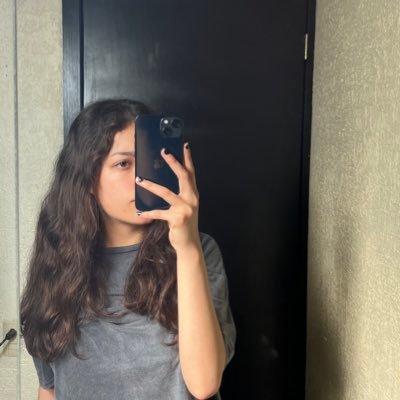 perlahuit's profile picture. 